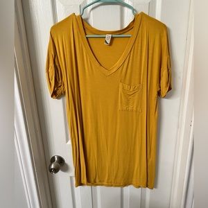 Mustard yellow top